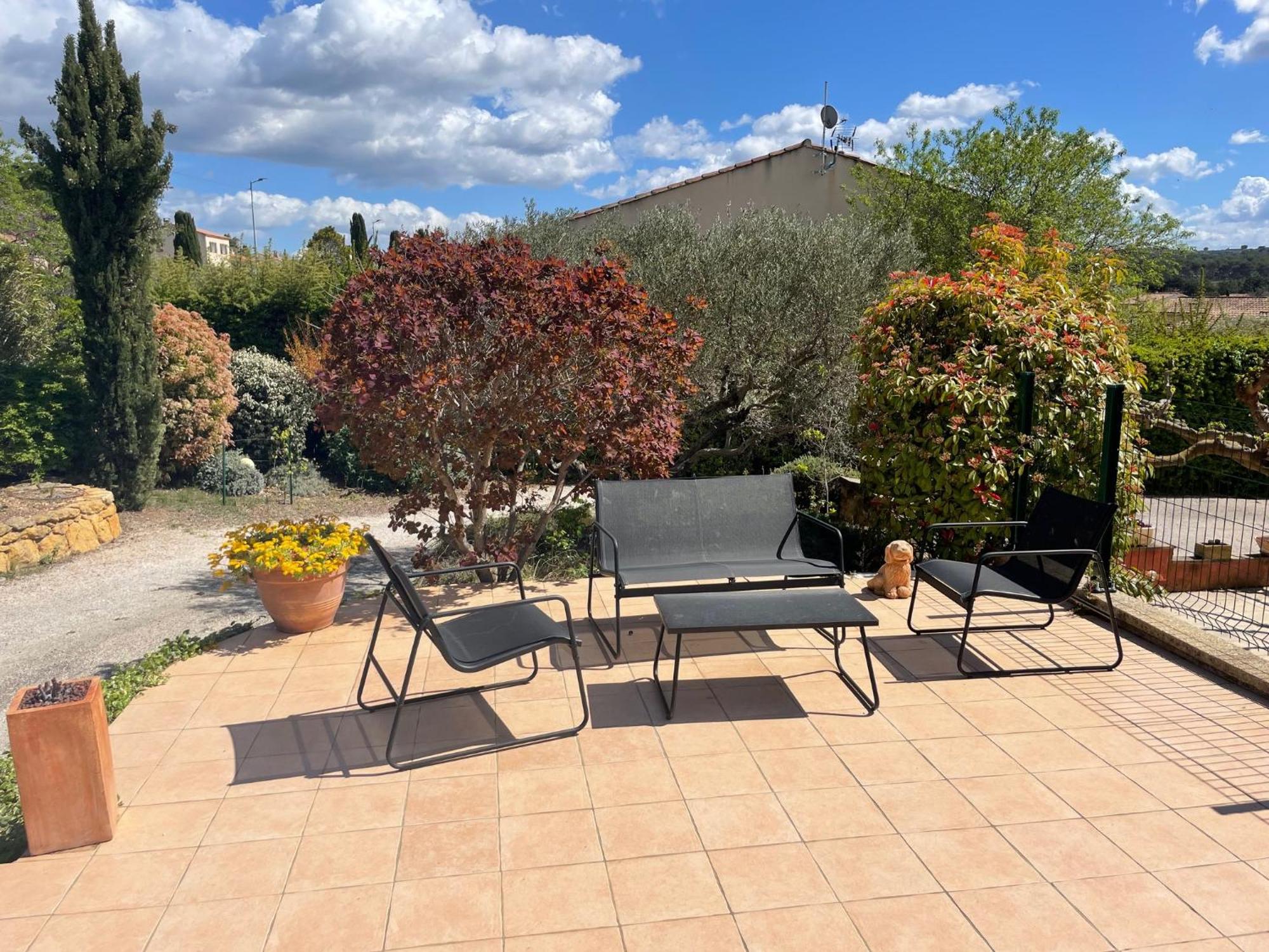 Studio Charmant Avec Terrasse Lançon-Provence Esterno foto